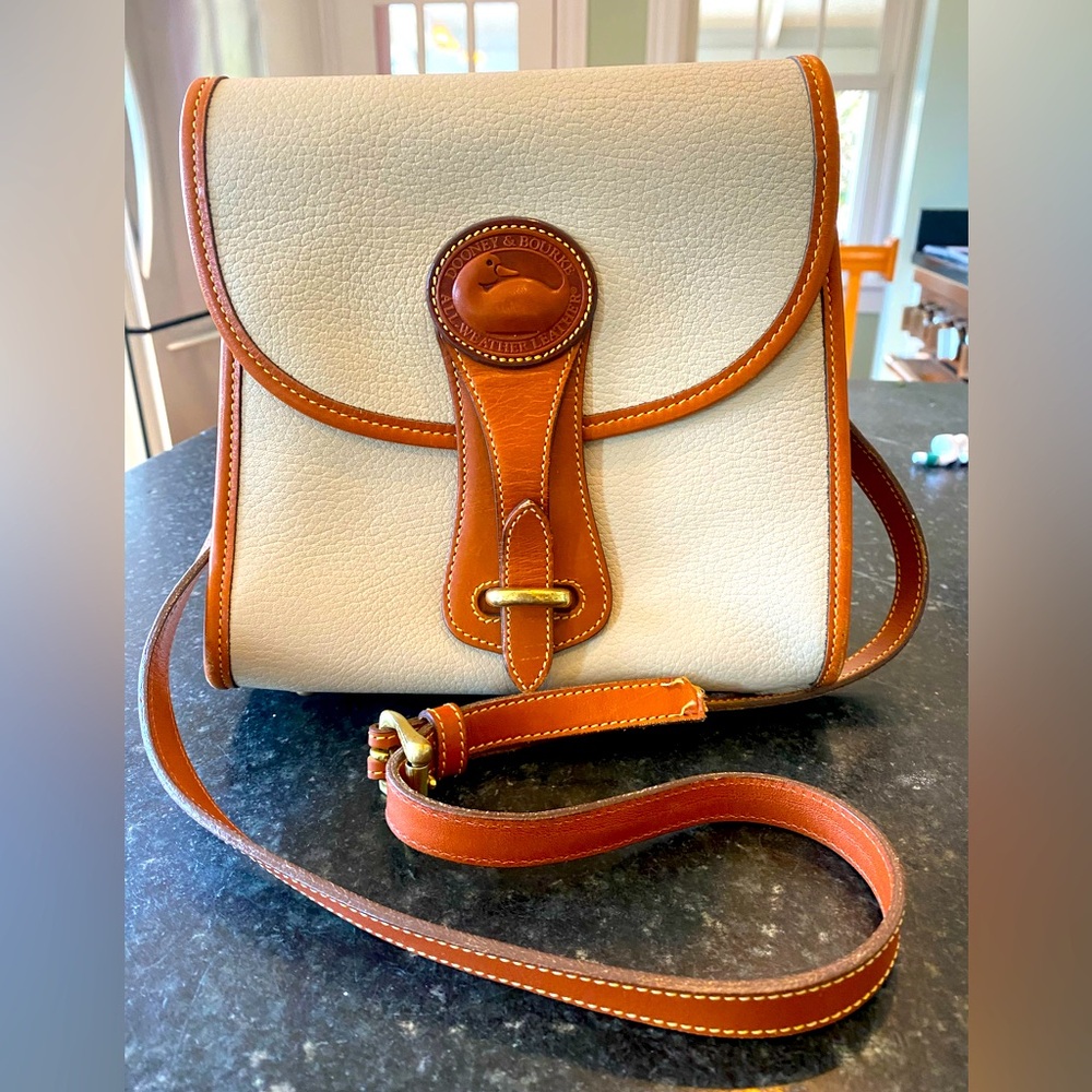 Dooney & Bourke, Essex shoulder bag (all weather leather)